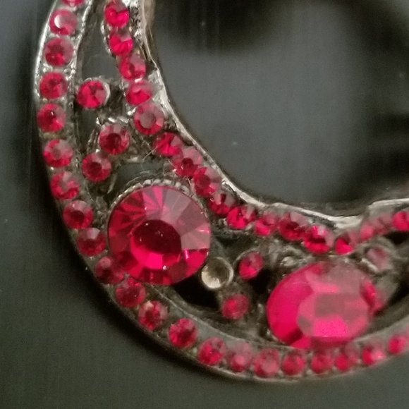 VINTAGE JOSE & MARIA BARRERA RED CRYSTAL TEAR DROP DANGLE CHANDELIER EARRING - Picture 8 of 11